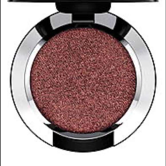 MAC Dazzle Shadow Extreme- Incinerated - Picture 3 of 9